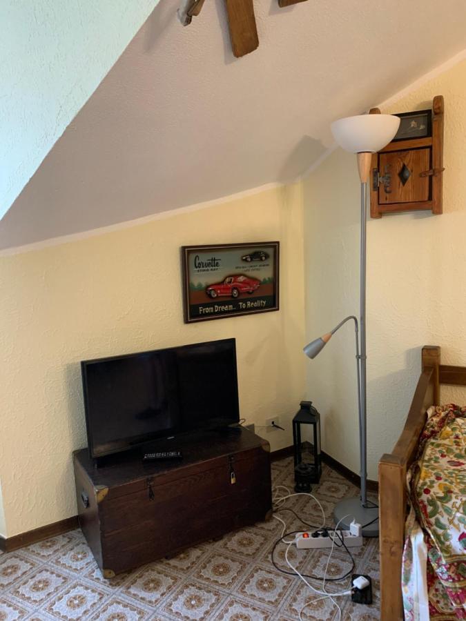 Maison des Alpes mansarda Oulx Extérieur photo